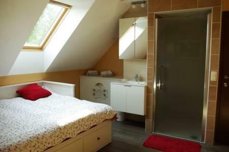 Charmes De Velupont With Wellness Villa Braives Exterior photo